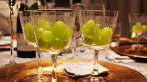 ¿Conoces el inicio de la tradición de las 12 uvas de Año Nuevo?