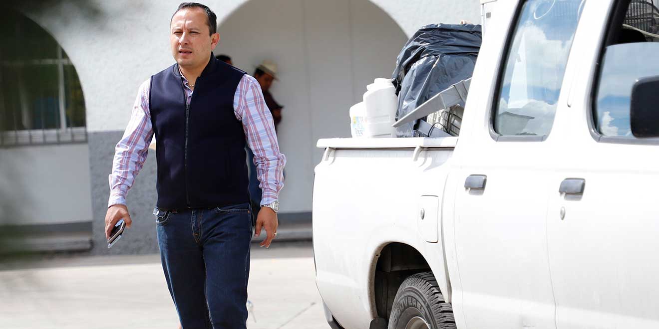 Se amparan 4 exfuncionarios para dejar la prisión: jurista