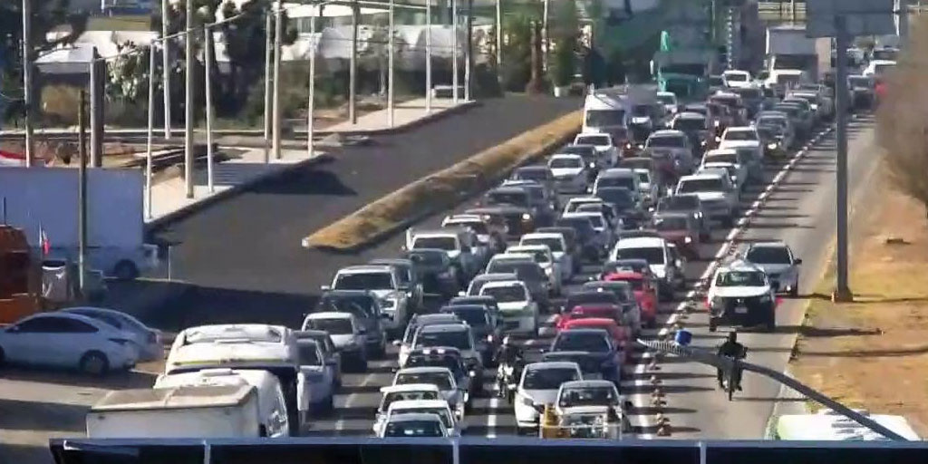 Tráfico intenso en la carretera México-Pachuca