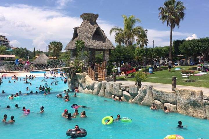Balnearios de Ixmiquilpan, llenos durante sábado y domingo