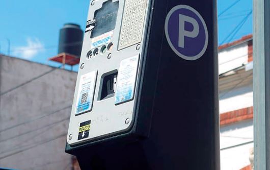 La propuesta solo contempla la implementación de parquímetros en el primer cuadro del centro de la ciudad.