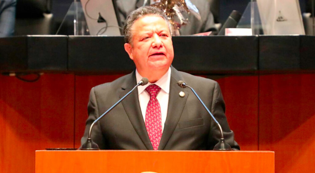 Aprueban licencia Menchaca buscará gubernatura Hidalgo