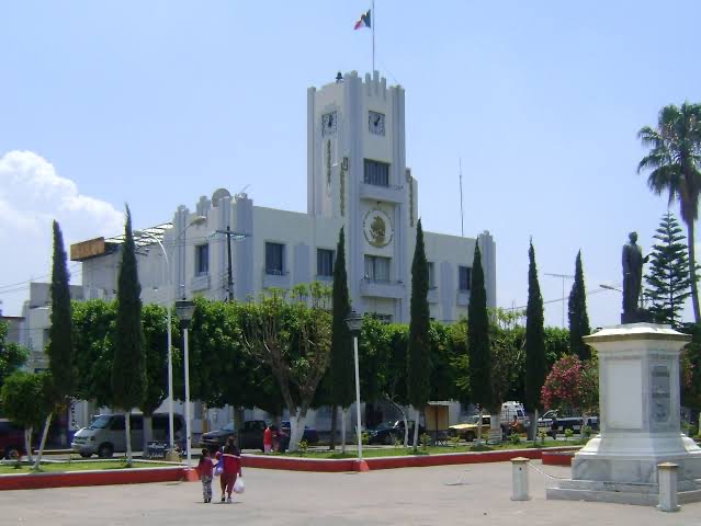 Alcalde Mixquiahuala convoca Cabildo; regidores no ir