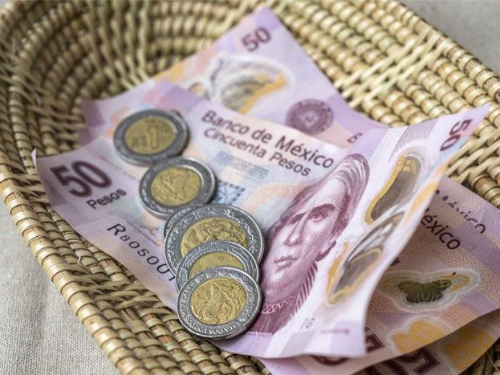 legal cobren propina forma obligatoria