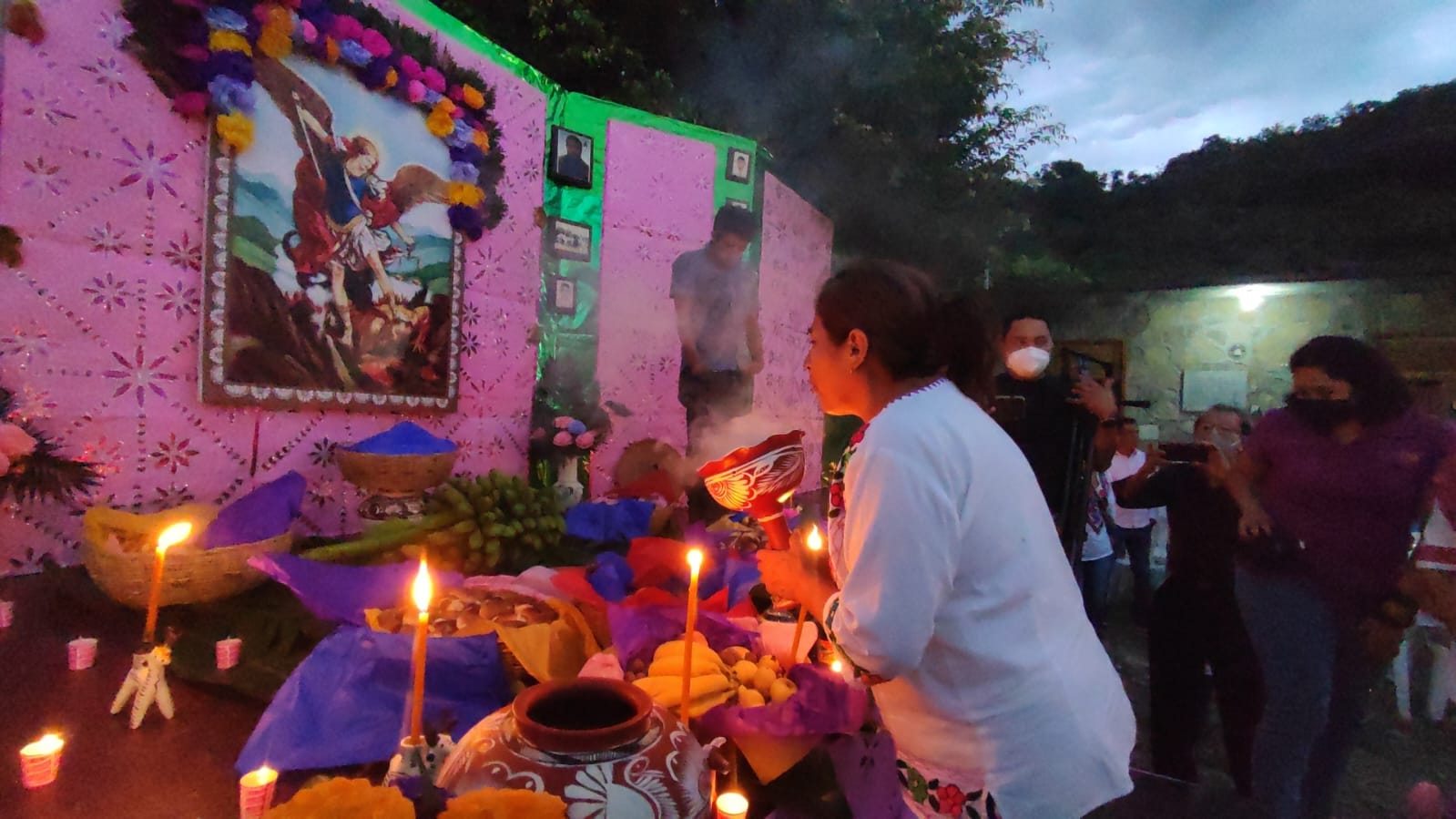 Comienza Xantolo ofrenda San Miguel Arcángel