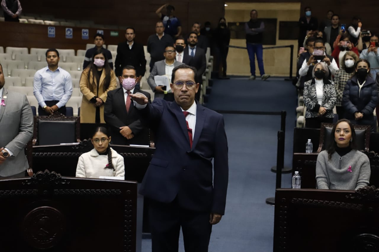 Nombran a Salvador Franco como magistrado del Tribunal de Justicia Administrativa