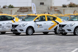 “Estudian” un proceso para emitir concesiones para taxis y colectivas