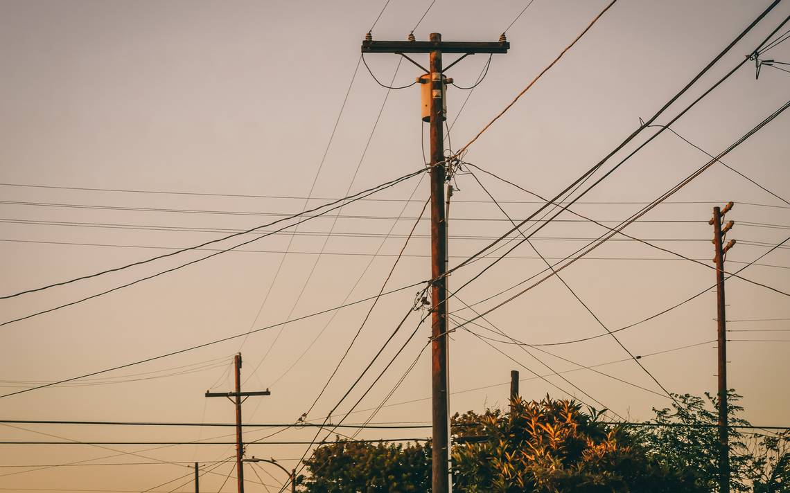 Muere joven tras caer por descarga eléctrica en Cuautepec