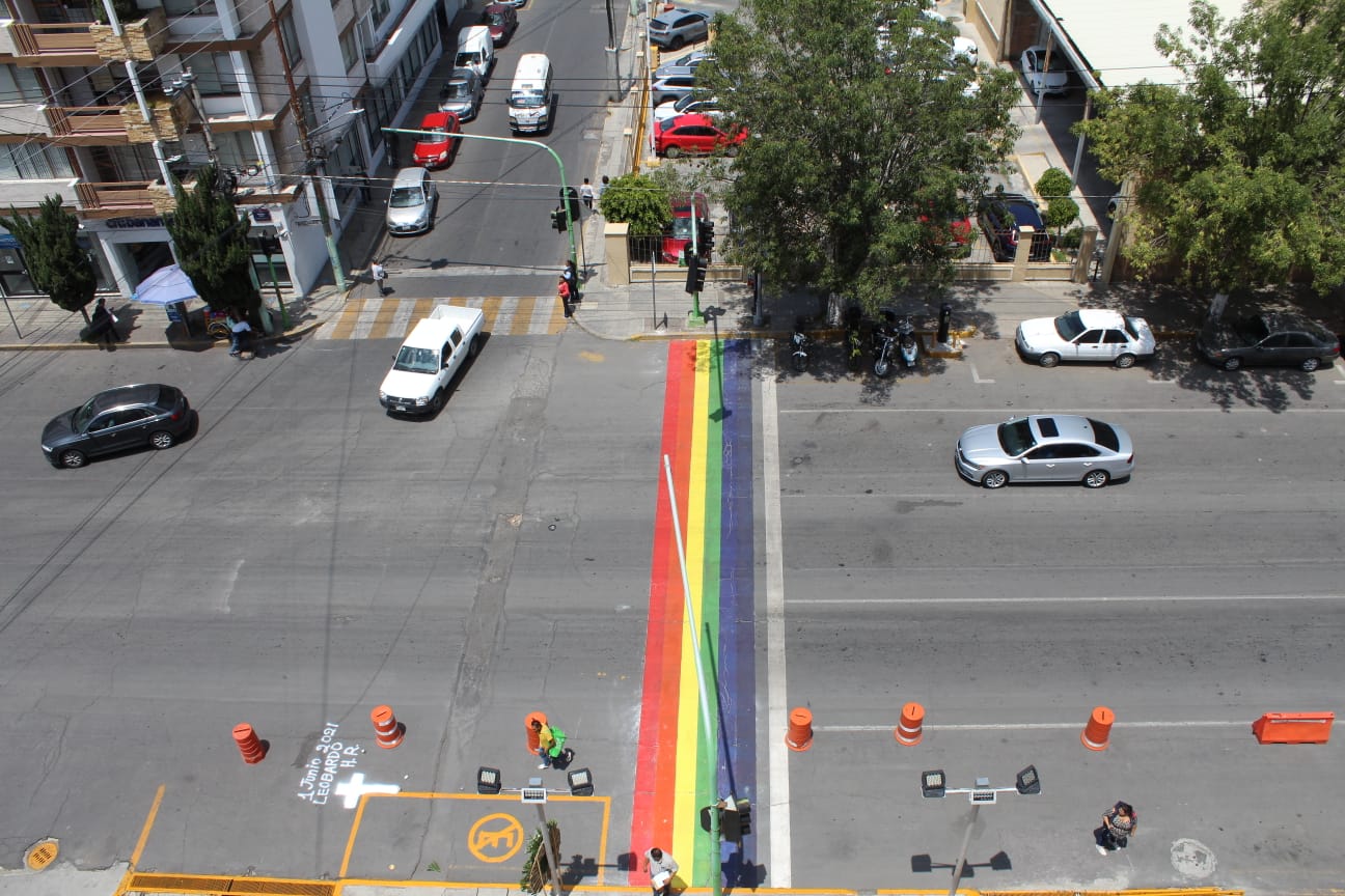 LGBT