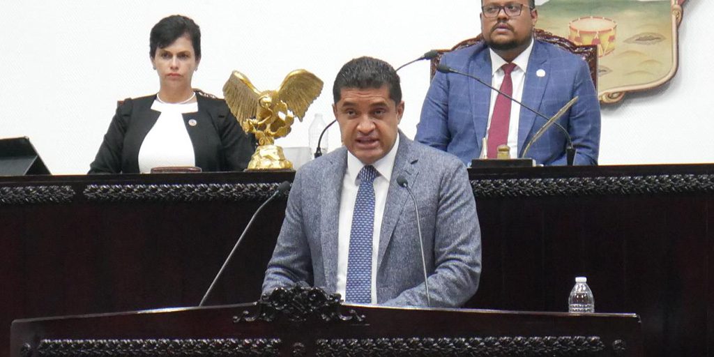 Propone Junta de Gobierno modificar sanciones a diputados ausentes