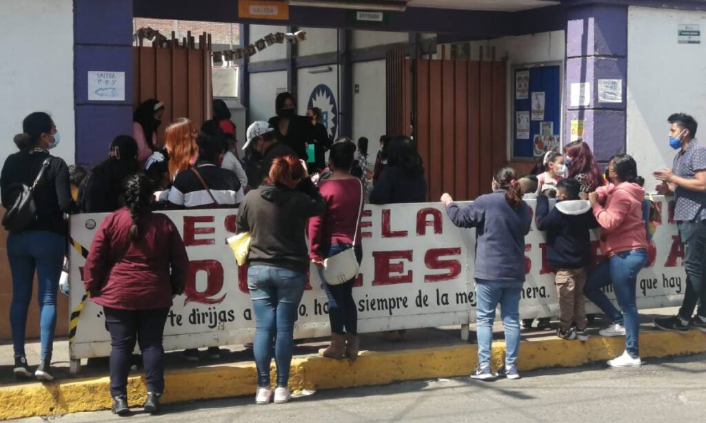 Piden retomar el uso de cubrebocas en escuelas