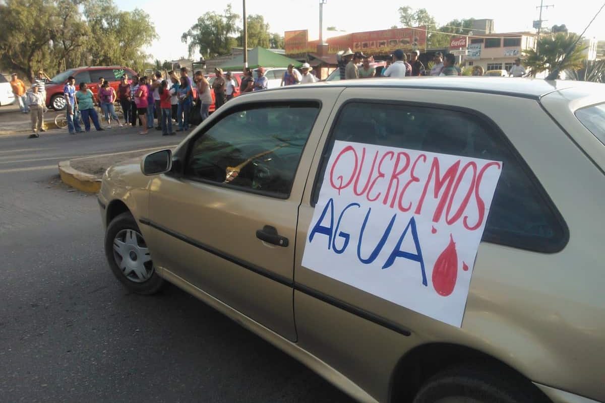 Vecinos de Los Lagos, Tula, no tienen agua; bloquearían alcaldía