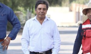 Armando Azpeitia confrontó a pobladores con regidores, hubo agresiones