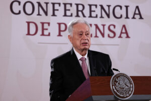 Manuel Bartlett Díaz, director general de la CFE