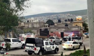 Aseguran inmueble en Tulancingo; alojaba autopartes y vehículos con reporte de robo
