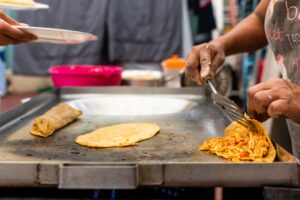 La Feria de la Garnacha 2024 reunirá a restauranteros, artesanos, músicos y artistas para que toda la familia pueda disfrutar de un fin de semana lleno de sabor, arte y música