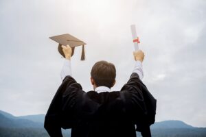 La UCLAH se posiciona como una de las instituciones más confiables en la región para la preparación profesional