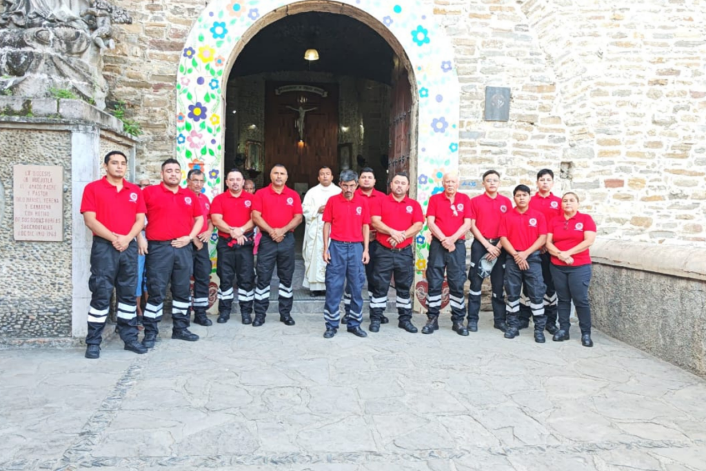 Los bomberos de Huejutla celebraron su 28 aniversario este 22 de agosto