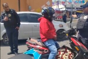 Programa Casco Seguro en Tula genera críticas tras incautación de motocicletas.