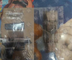 A las personas les descubrieron un arma y bolsas con preusnta droga