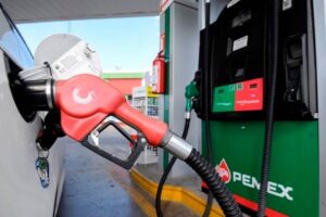 En la capital hidalguense, la estación de gasolina que tiene el más bajo costo por litro de combustible es Servicio de Austria S. A. de C.V.
