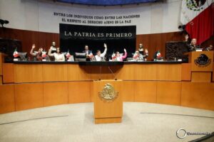 La senadora Citlalli Hernández, de Morena, presidenta de la Comisión de Enlace Legislativo, defendió la reforma 