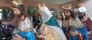 En el taller también se especializan en nacimientos