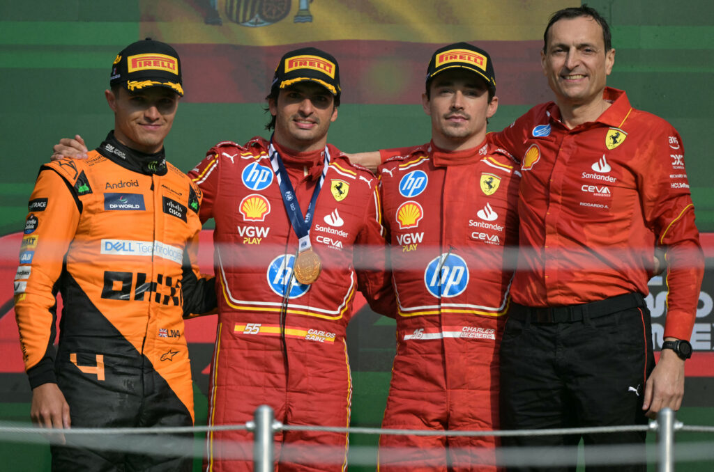 Carlos Sainz ganó el Gran Premio de México; Sergio Pérez tuvo una actuación deplorable