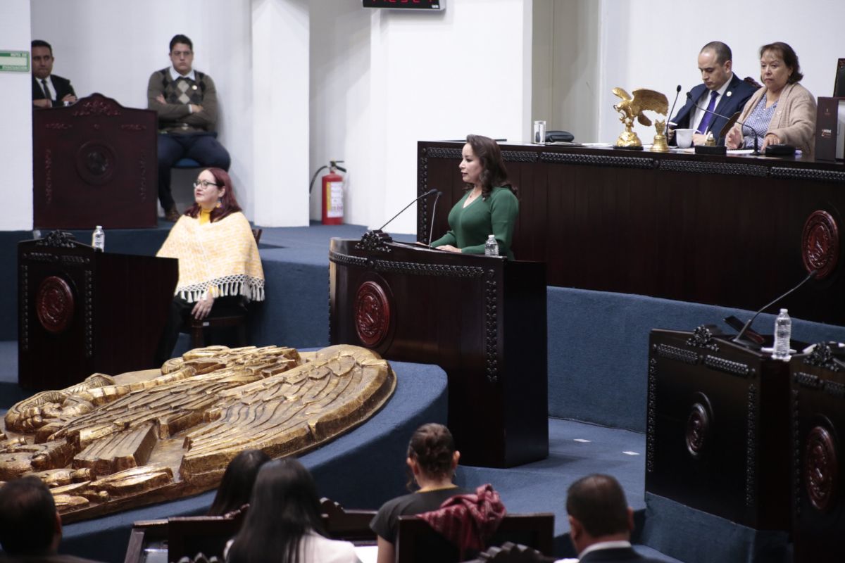 María Esther Ramírez Vargas durante su comparecencia sobre la Estafa Siniestra ante el Congreso local.
