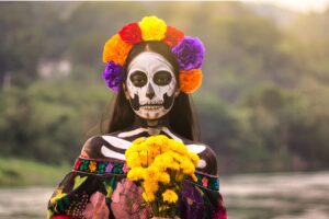 Del 31 de octubre al 2 de noviembre, disfruta de un altar monumental, desfiles y actividades para toda la familia