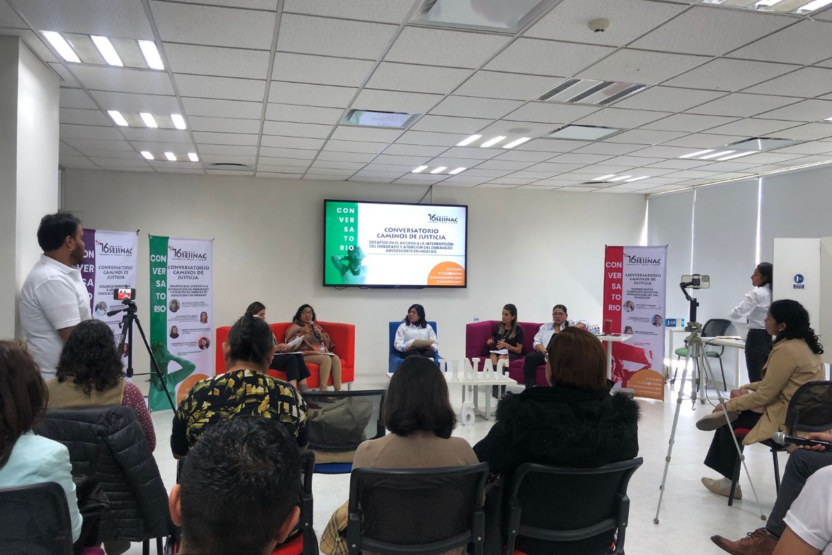 Yuritzi Mariana García Camacho, presidenta de Seiinac, resalta la urgencia de una reestructuración del sistema de salud para atender el embarazo adolescente