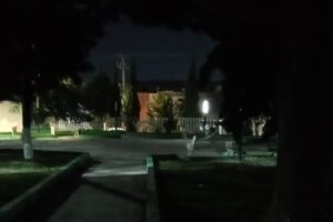 Calles, parques, plazas públicas, avenidas y colonias carecen de alumbrado, dicen los pachuqueños