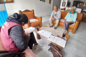 Recomiendan al sector objetivo tener a la mano copias de la CURP y de una identificación oficial vigente