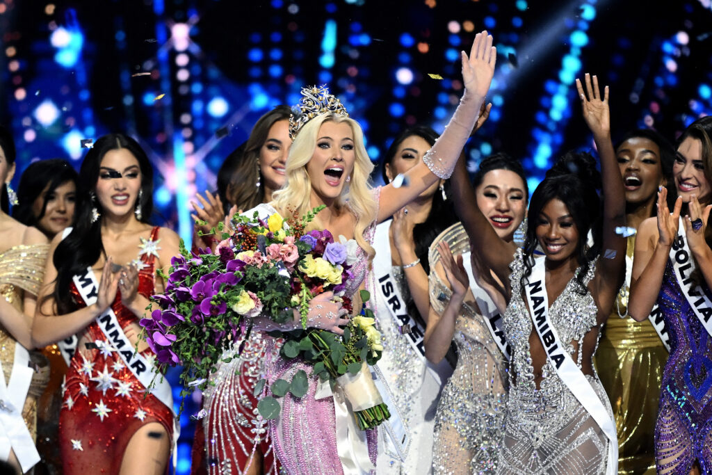 ¿La Miss Universo 2024 sin una gota de maquillaje? Así luce Victoria Kjaer antes de alistarse