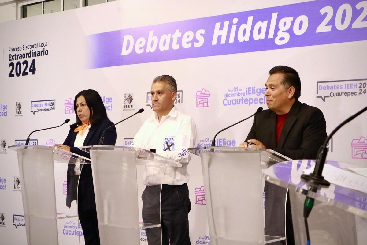 Con la participación de solo tres de seis contendientes, ayer se llevó a cabo el debate entre aspirantes a la presidencia municipal de Cuautepec