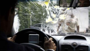 Los delincuentes utilizan huevos para forzar a los automovilistas a detenerse