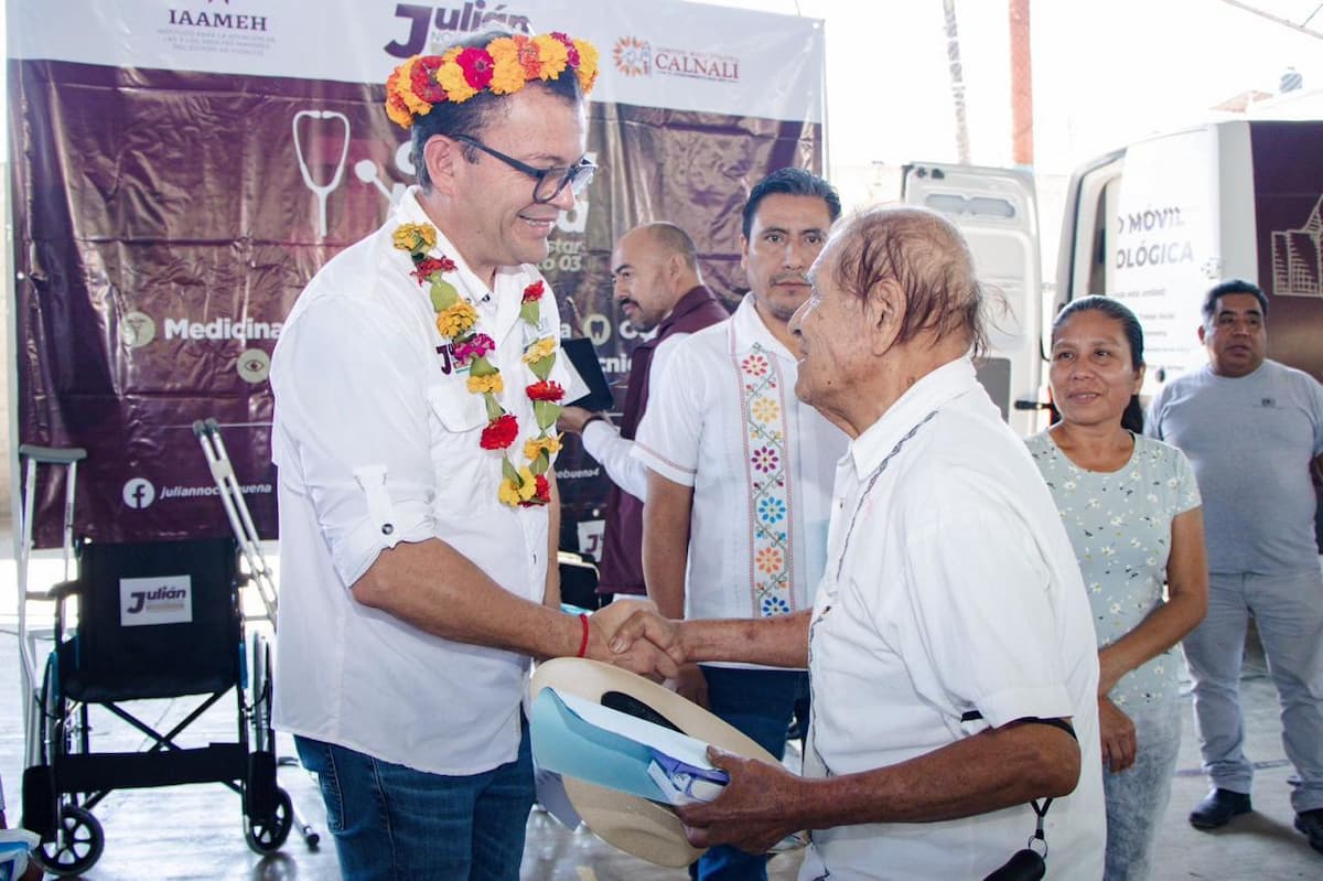 Durante la jornada, realizada en el Distrito 03, se ofrecieron servicios gratuitos de medicina general, odontología, optometría y enfermería, además de la entrega de medicamentos y 15 ayudas técnicas