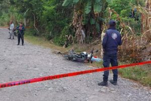 Personal de la Procuraduría General de Justicia del Estado de Hidalgo realiza las diligencias correspondientes en el lugar del hallazgo