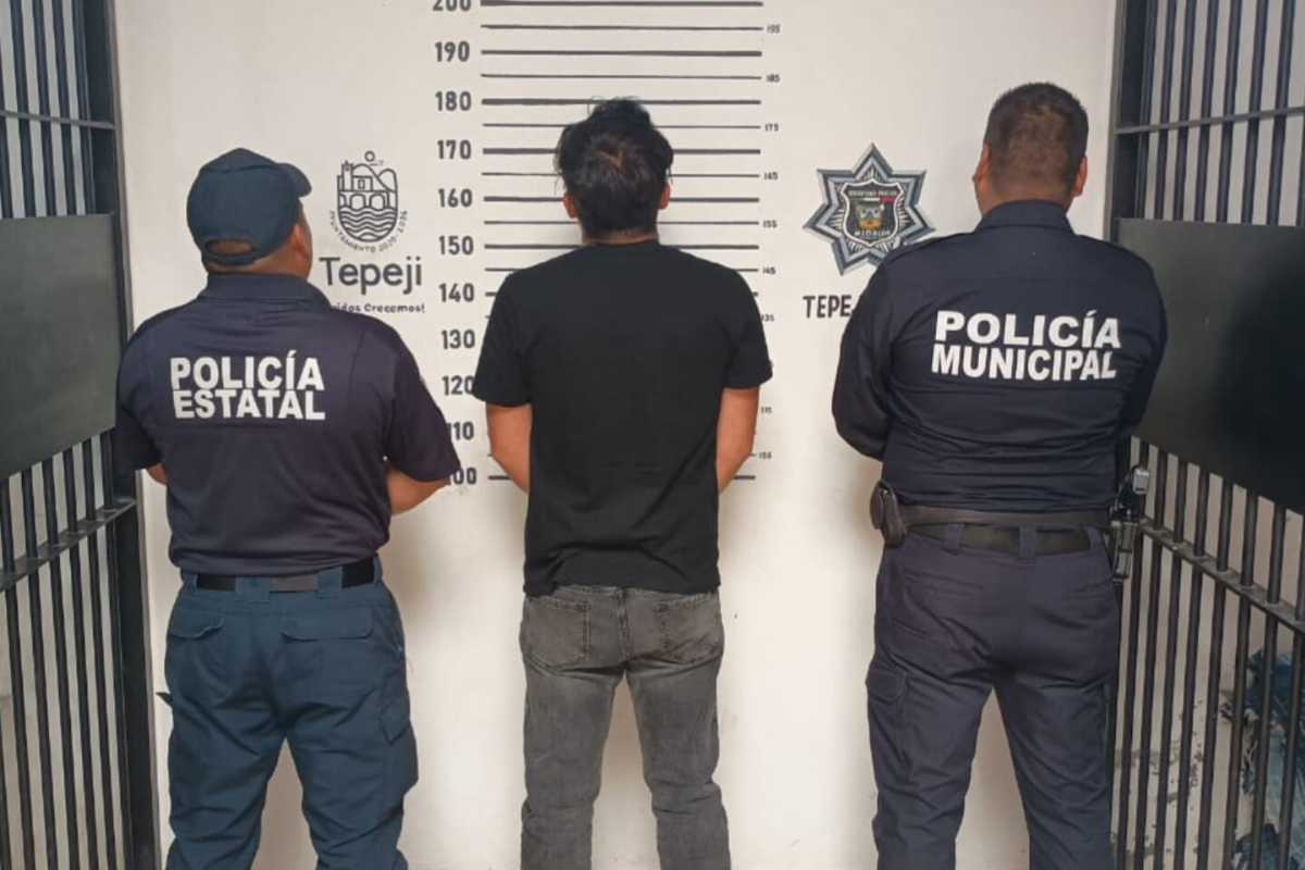 En Tepeji del Río, autoridades capturaron a un conductor con un auto Sonic robado