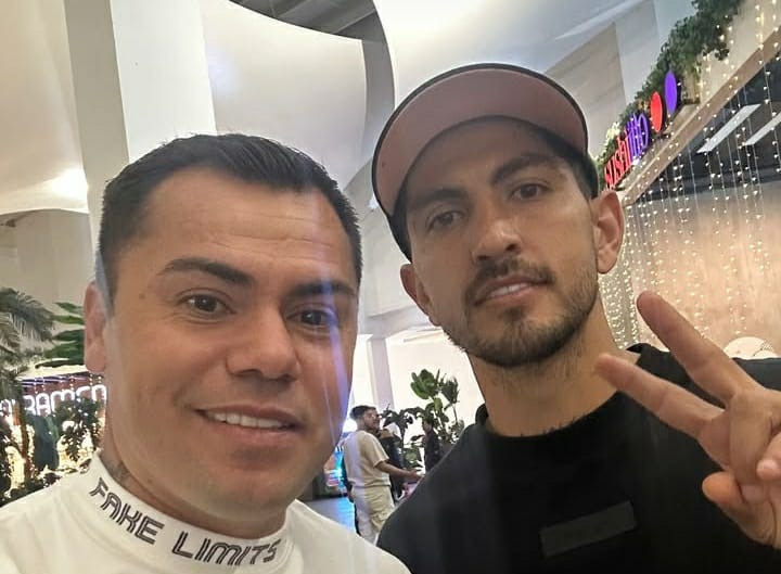 ¡Ya llegó! Víctor Guzmán se deja ver en Pachuca; ¿ahora sí volverá al equipo en el que brilló?