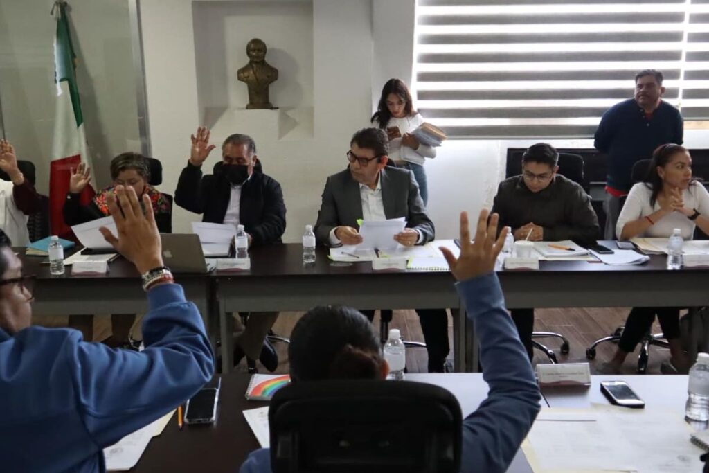 El regidor Noe Paredes expuso el tema durante la sesión de Cabildo 