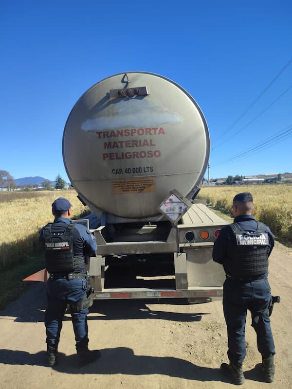 Zona de hallazgo de la pipa, resguardada por elementos de seguridad