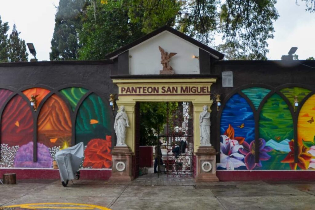 La tercera sección del panteón San Miguel cuenta con una superficie de mil 500 metros cuadrados aproximadamente