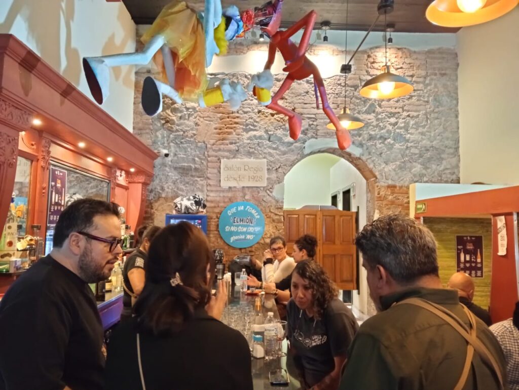 En el Salón Regio Cantina se vivió una