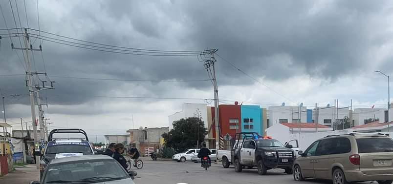 Detenido en Tizayuca por hacerse pasar por un policía municipal; vecinos lo delatan