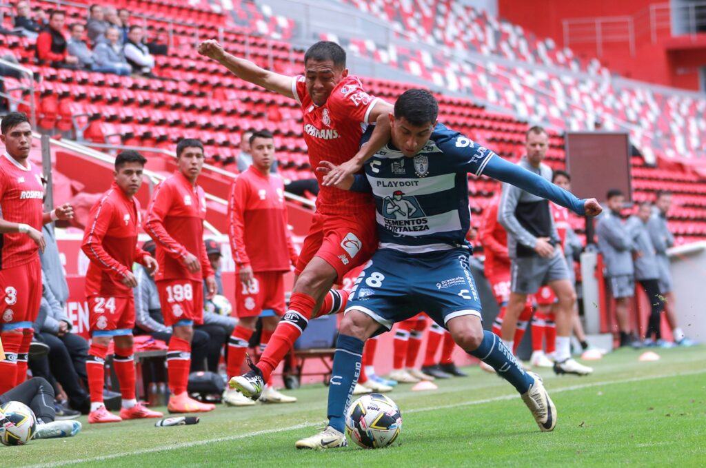 Tienen Pachuca y Toluca feria de goles en amistoso rumbo a la Copa Intercontinental
