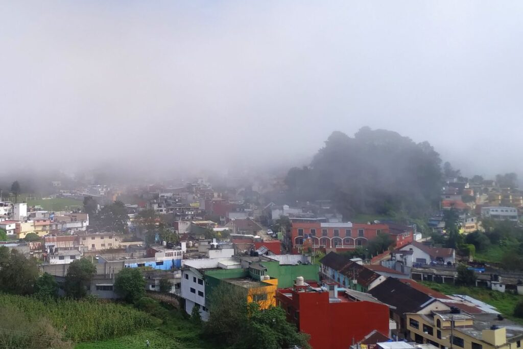 En los bosques cercanos a  Zacualtipán hay muchos tiraderos clandestinos de basura