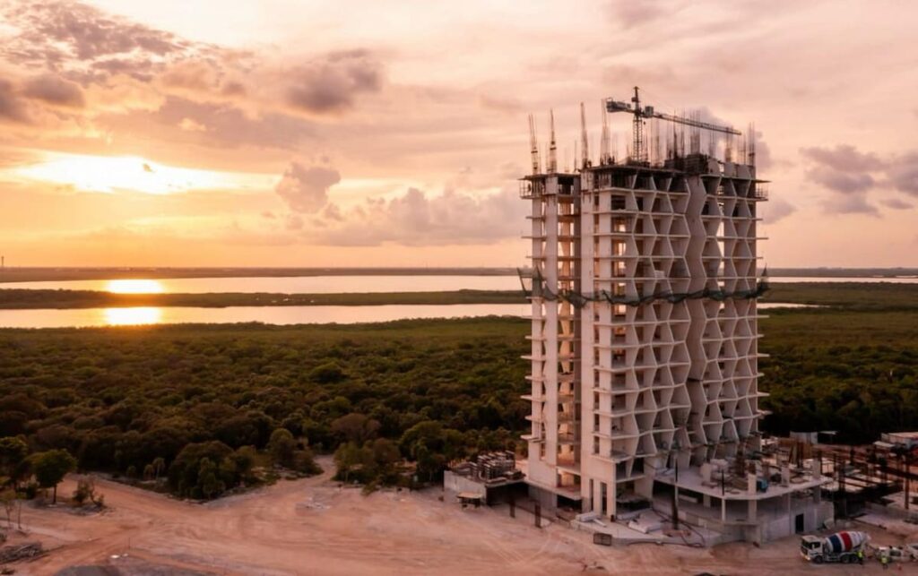 Aldea Nizuc: el nuevo ícono sostenible que redefine el turismo en Cancún