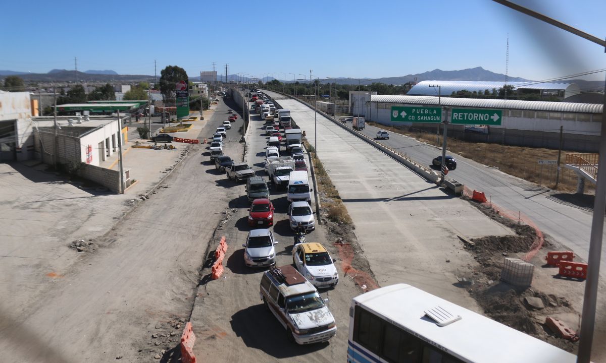 En carreteras muy transitadas, como el bulevar Everardo Márquez, las obras de rehabilitación ocasionan caos vial | Foto: Juan Martínez