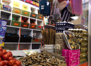 La nuez y el piñón encabezan la lista de productos más costosos para la Cena de Navidad en Pachuca.
